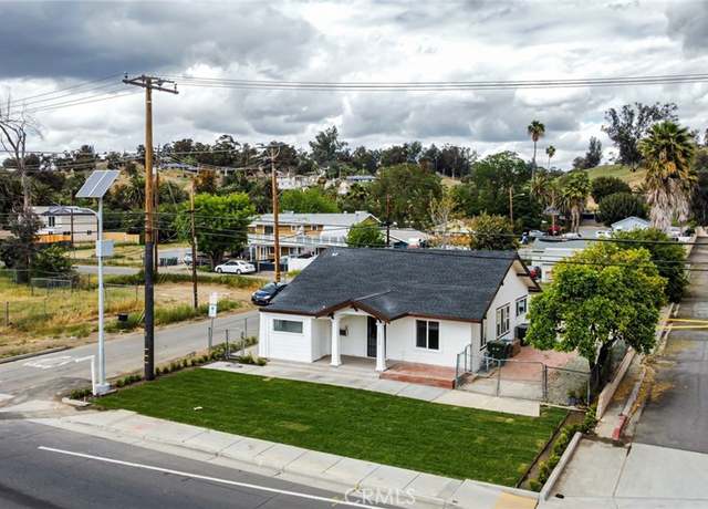 Property at 16636 Lakeshore Dr, Lake Elsinore, CA 92530, 3 beds, 2 baths