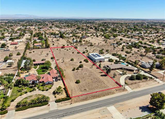Property at 2600 W Ave O, Palmdale, CA 93551