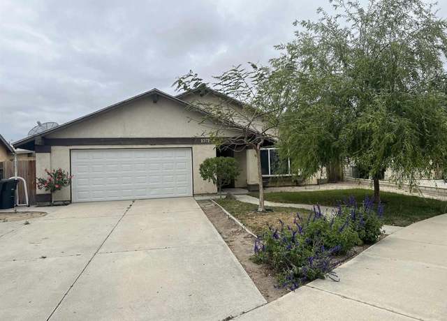 Property at 2372 Palmdale Cir, Hemet, CA 92545, 3 beds, 2 baths