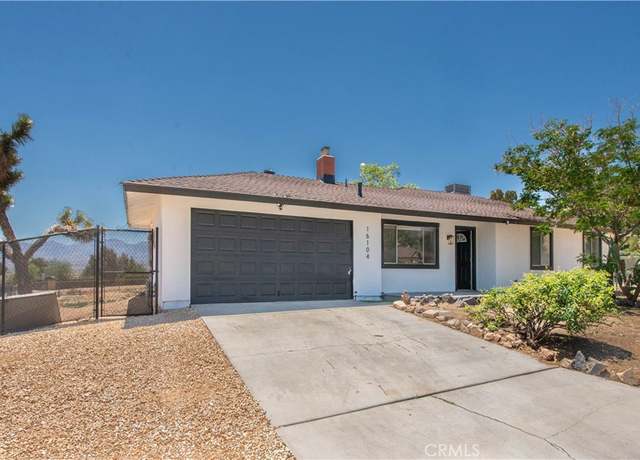 Property at 16104 Stagecoach Ave, Palmdale, CA 93591, 3 beds, 2 baths