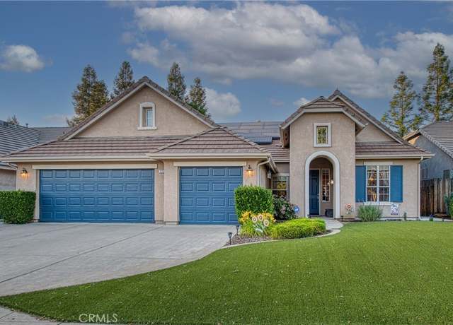 Property at 2737 Sussex Ave, Clovis, CA 93611, 3 beds, 2 baths