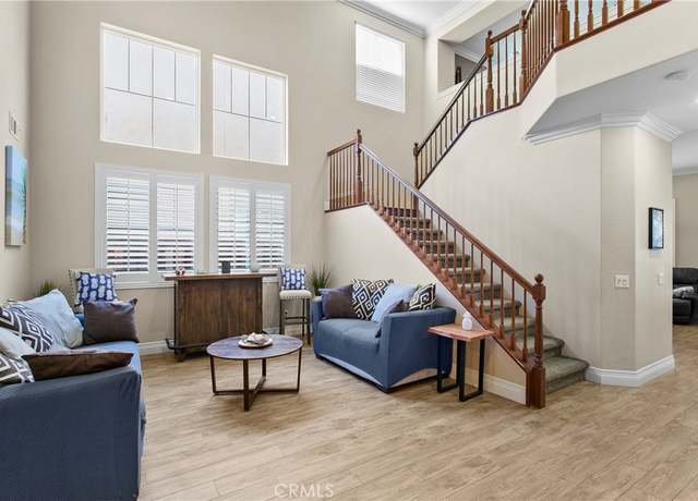 Property at 45861 Camino Rubi, Temecula, CA 92592, 5 beds, 4 baths