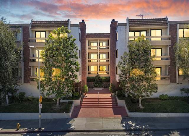 Property at 17140 Burbank Blvd #105, Encino, CA 91316, 2 beds, 2 baths