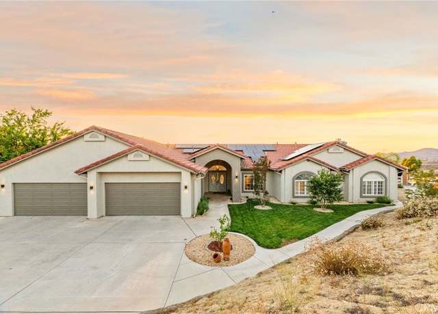Property at 40107 Calle Breve, Temecula, CA 92592, 4 beds, 3 baths