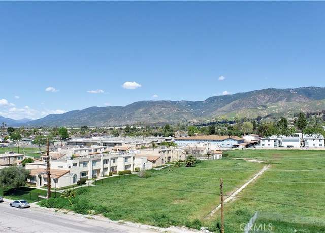 Property at 1530 E Marshall Blvd, San Bernardino, CA 92404