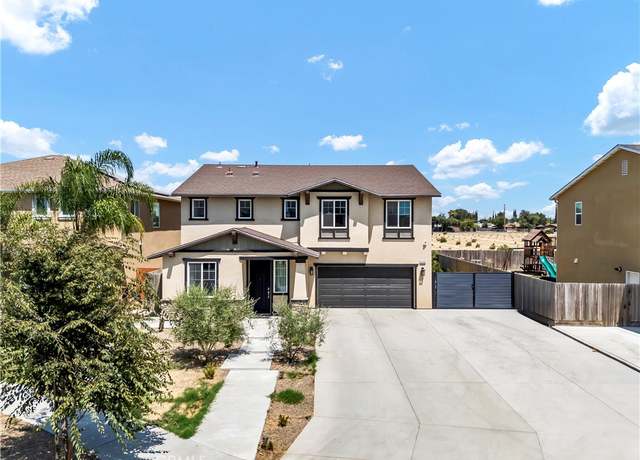Property at 2146 N Rinaldi Ct, Visalia, CA 93291, 5 beds, 3 baths