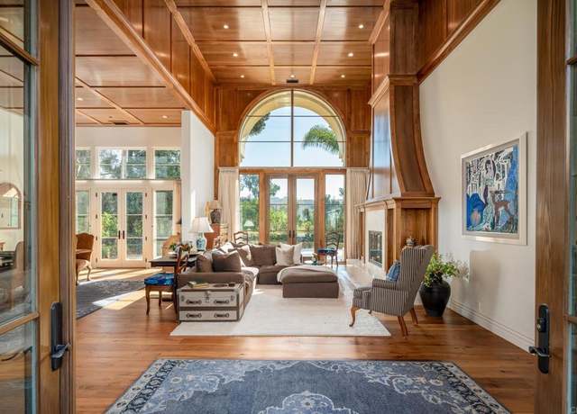 Property at 14479 Emerald Ln, Rancho Santa Fe, CA 92067, 4 beds, 5 baths