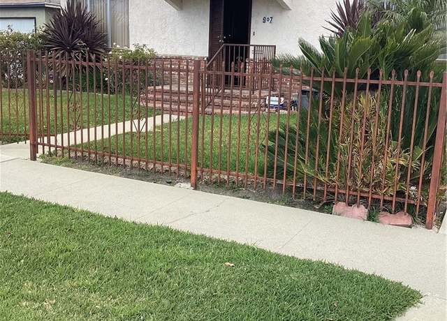 Property at 907 W Stockwell St, Compton, CA 90222, 2 beds, 1 bath