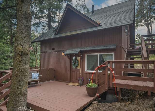 Property at 458 Clubhouse Dr, Twin Peaks, CA 92391, 3 beds, 3 baths