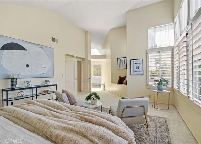 Property at 9221 Belcaro Dr, Huntington Beach, CA 92646, 3 beds, 2.5 baths