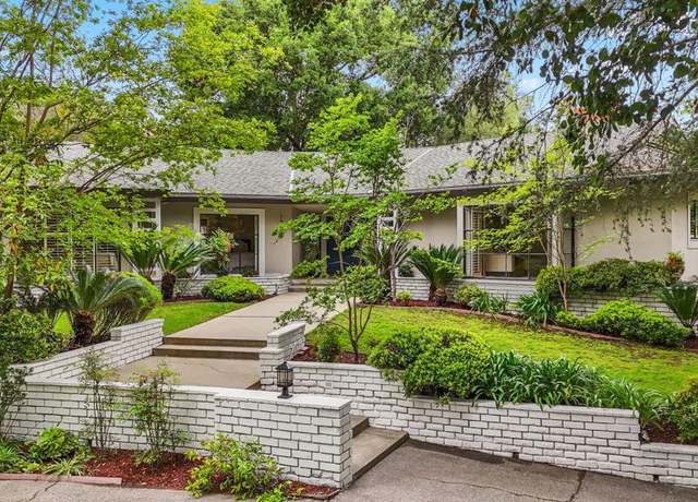 Property at 1205 S Oak Knoll Ave, Pasadena, CA 91106, 4 beds, 5 baths