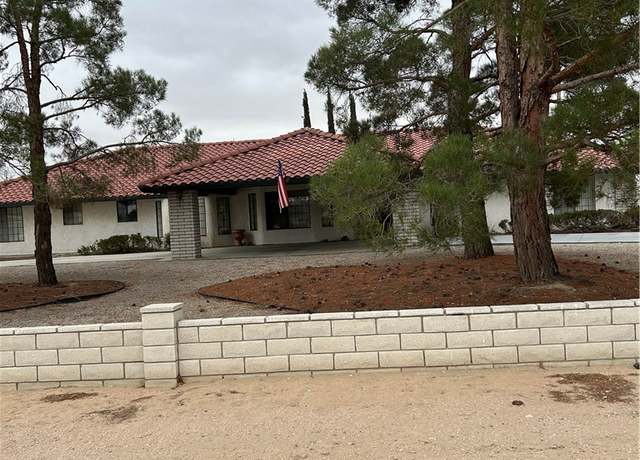 Property at 14745 Tigertail Rd, Apple Valley, CA 92307, 4 beds, 3 baths