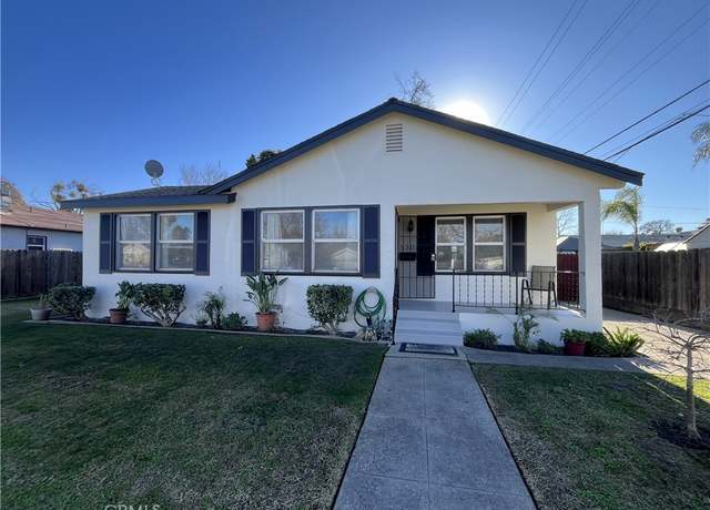 Property at 530 E 18th St, Merced, CA 95340, 4 beds, 2 baths