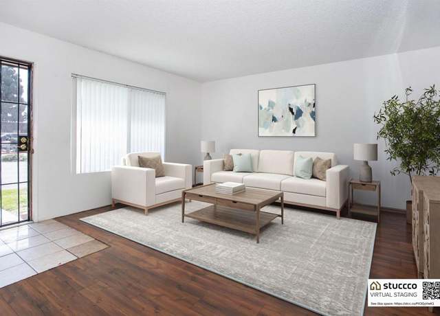 Property at 264 Festival Dr, Oceanside, CA 92057, 3 beds, 2 baths