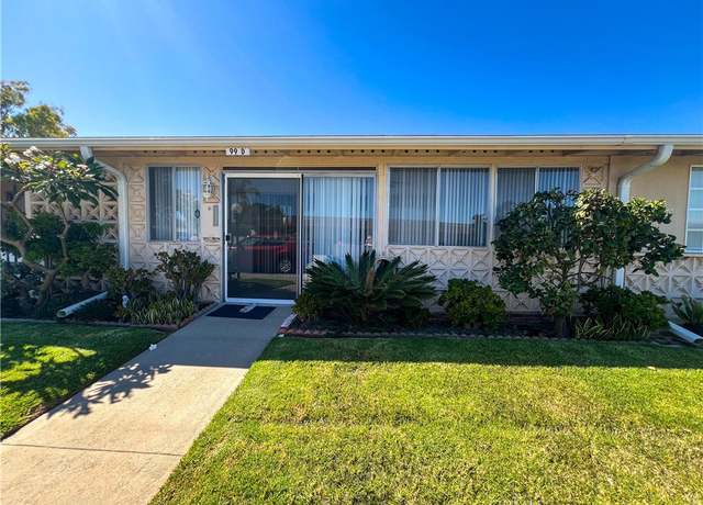 Property at 13611 Cedar Crest Ln., M5-99D, Seal Beach, CA 90740, 1 bed, 1 bath