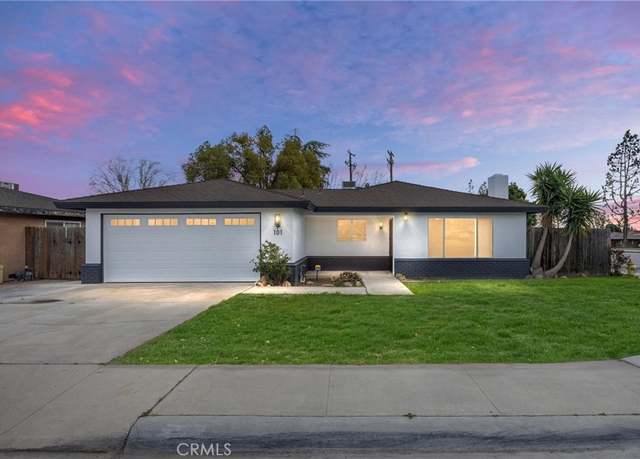 Property at 101 Bancroft Dr, Bakersfield, CA 93308, 3 beds, 2 baths