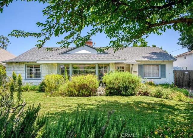 Property at 13617 Bassett St, Valley Glen, CA 91405, 3 beds, 3 baths
