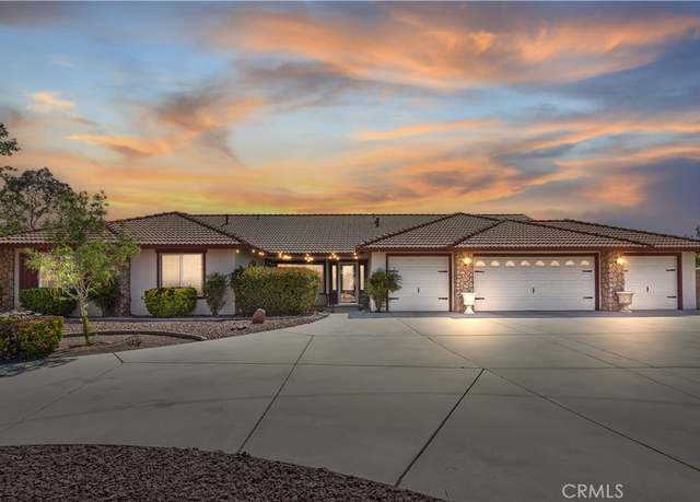 Property at 13484 Capella Rd, Apple Valley, CA 92308, 5 beds, 3 baths