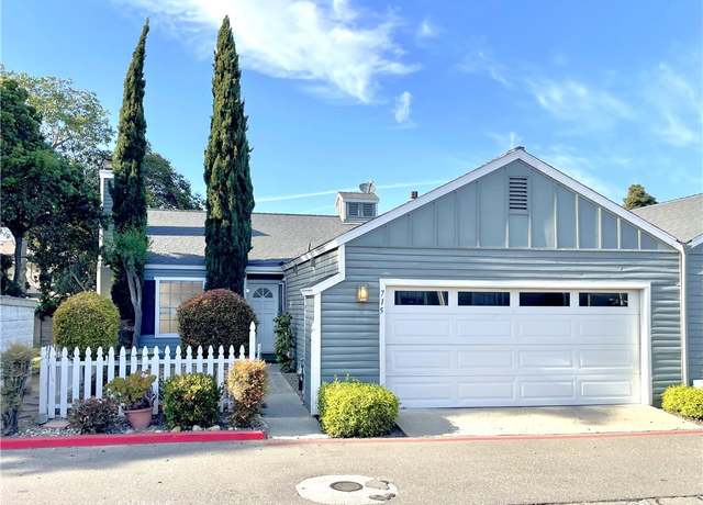 Property at 715 Seaside Dr, Santa Maria, CA 93454, 2 beds, 2 baths