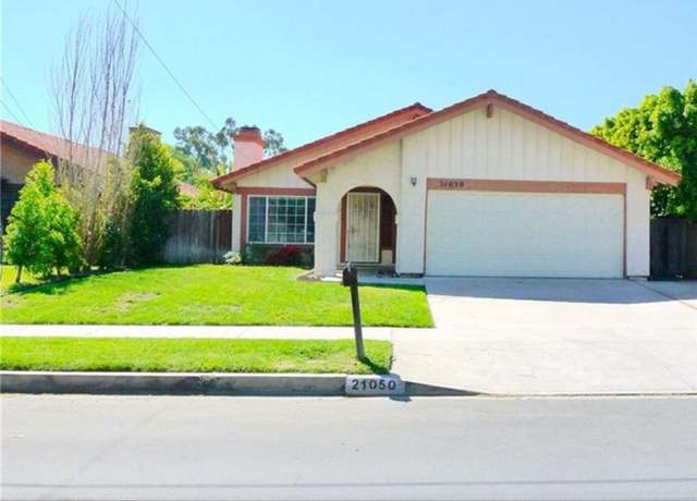 Property at 21050 Community St, Canoga Park, CA 91304, 4 beds, 2 baths