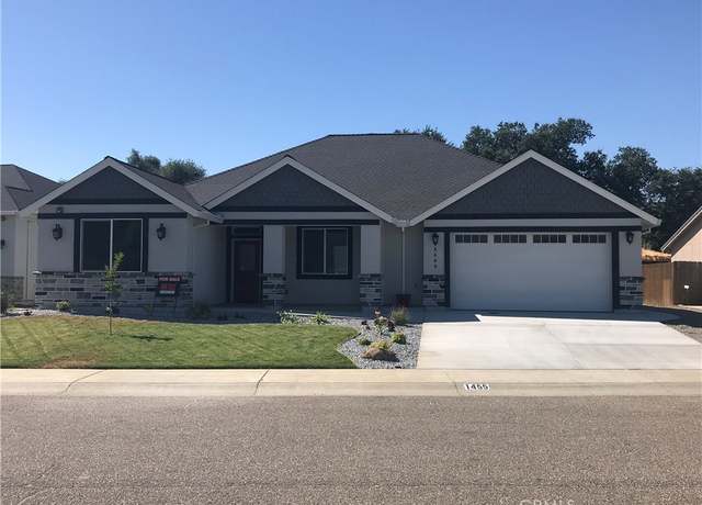 Property at 1455 Acacia St, Red Bluff, CA 96080, 4 beds, 2 baths