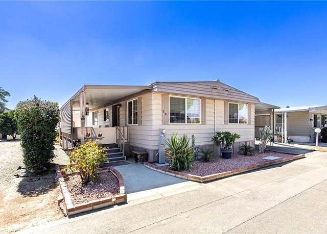 Property at 725 W Thornton Ave #14, Hemet, CA 92543, 2 beds, 2 baths