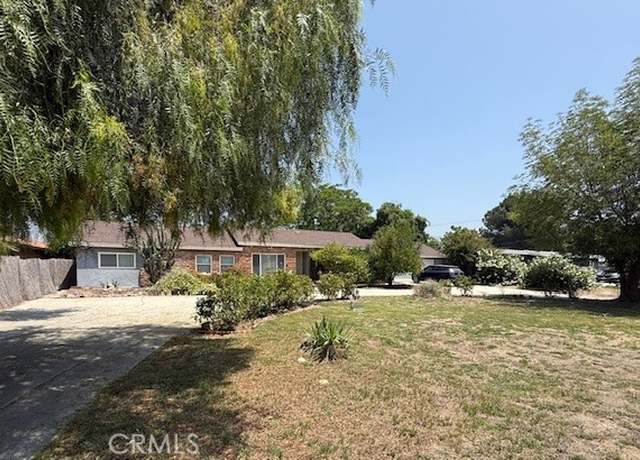 Property at 984 E Lynwood Dr, San Bernardino, CA 92404, 3 beds, 2 baths