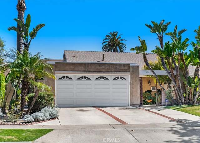 Property at 206 W Sierra Dr, Santa Ana, CA 92707, 3 beds, 2 baths