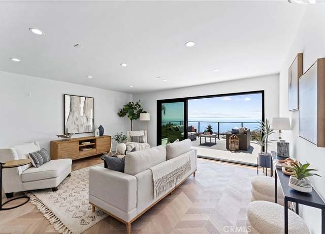 Property at 869 Santa Ana St, Laguna Beach, CA 92651, 2 beds, 2.5 baths