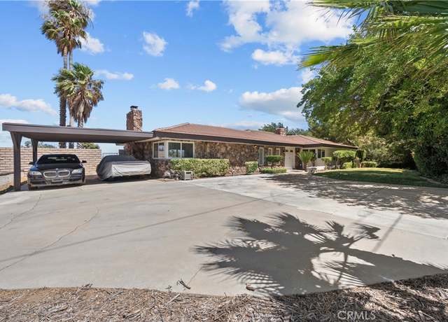 Property at 354 Westlake Dr, Palmdale, CA 93551, 5 beds, 3 baths