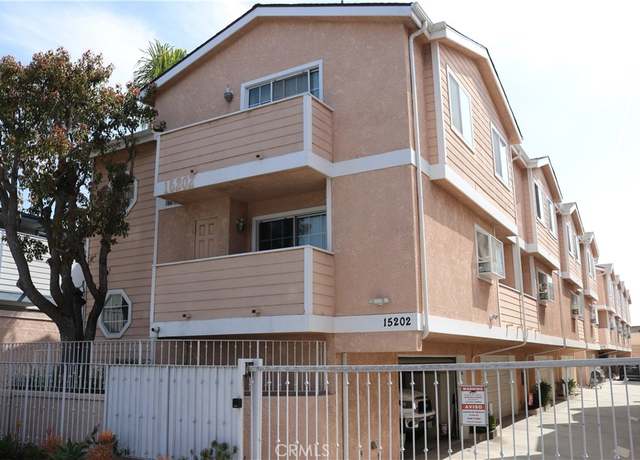 Property at 15202 S Normandie Ave Unit A, Gardena, CA 90247, 3 beds, 2.5 baths