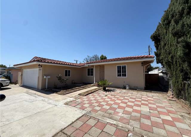 Property at 12681 Trask Ave, Garden Grove, CA 92843, 4 beds, 4 baths