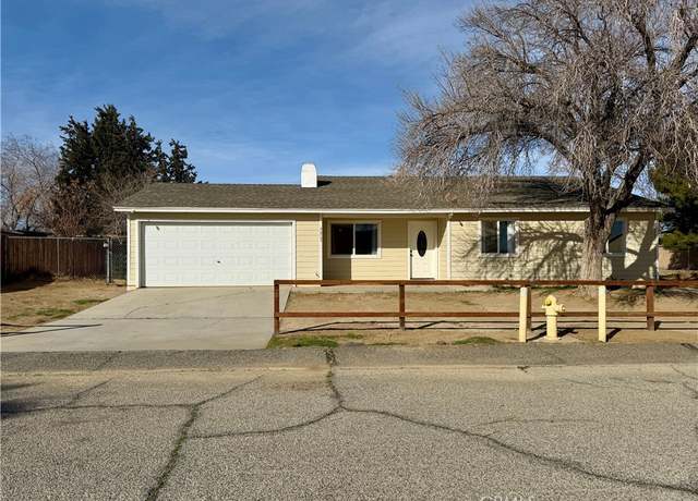 Property at 40703 179th St E, Lancaster, CA 93535, 4 beds, 2 baths