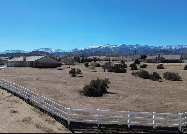Property at 8370 Wolf Dr, Phelan, CA 92371, 3 beds, 2 baths