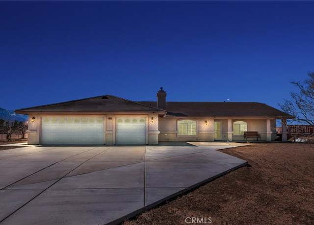 Property at 8370 Wolf Dr, Phelan, CA 92371, 3 beds, 2 baths