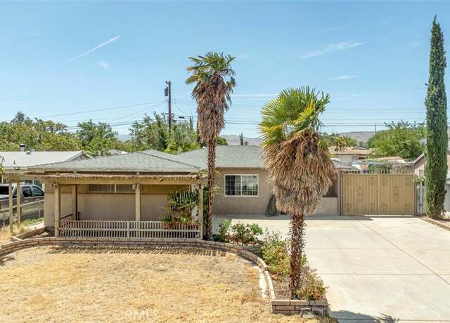 Property at 1208 E Avenue R3, Palmdale, CA 93550, 2 beds, 2 baths