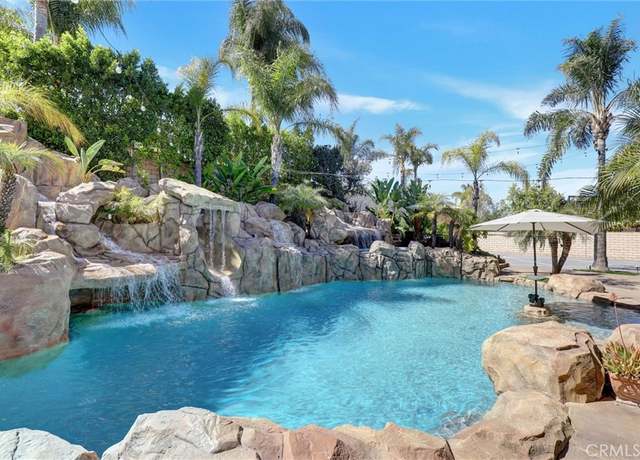 Property at 1610 Via Roma Cir, Corona, CA 92881, 6 beds, 4.5 baths