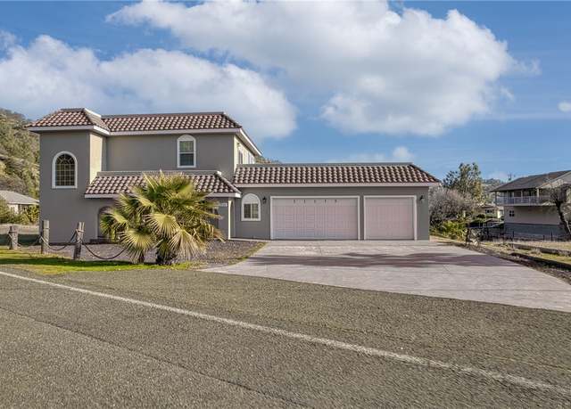 Property at 11115 Lakeshore Dr, Clearlake, CA 95424, 3 beds, 3.5 baths