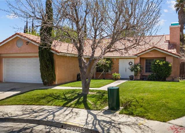 Property at 206 Tahquitz Pl, Palmdale, CA 93550, 3 beds, 2 baths