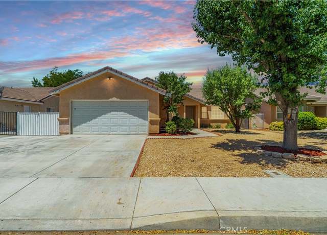 Property at 43733 6th St E, Lancaster, CA 93535, 4 beds, 2 baths