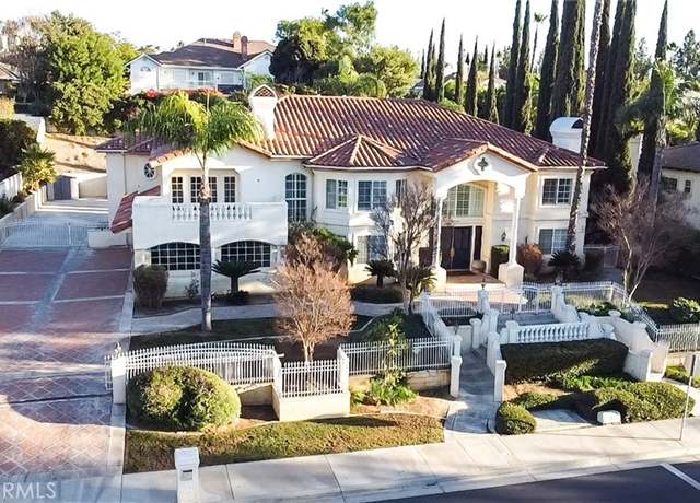 Property at 6926 Orozco Dr, Riverside, CA 92506, 6 beds, 5.5 baths