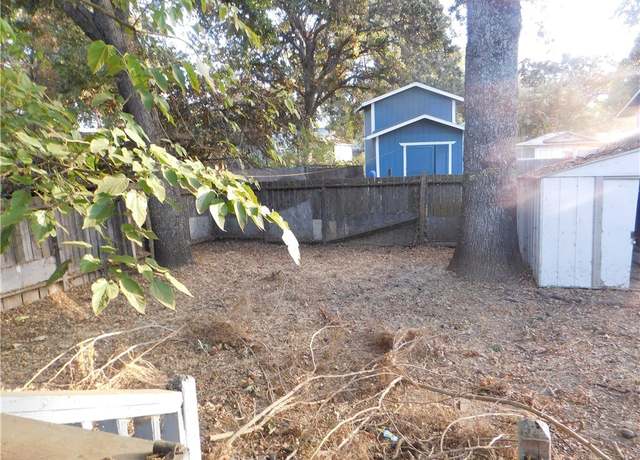 Property at 14420 Walnut Ave, Clearlake, CA 95422, 3 beds, 1 bath