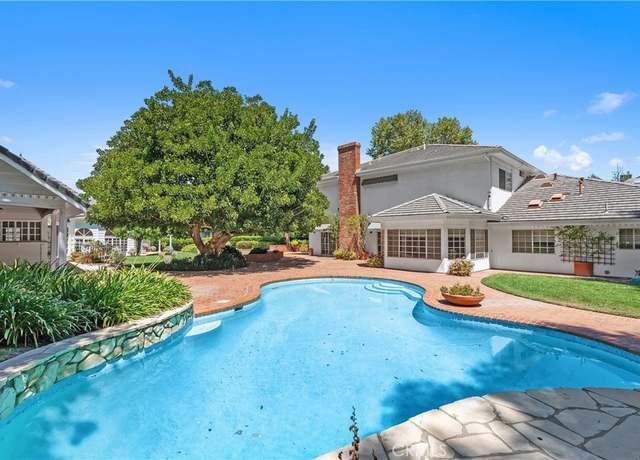 Property at 4751 Westchester Dr, Woodland Hills, CA 91364, 5 beds, 7 baths