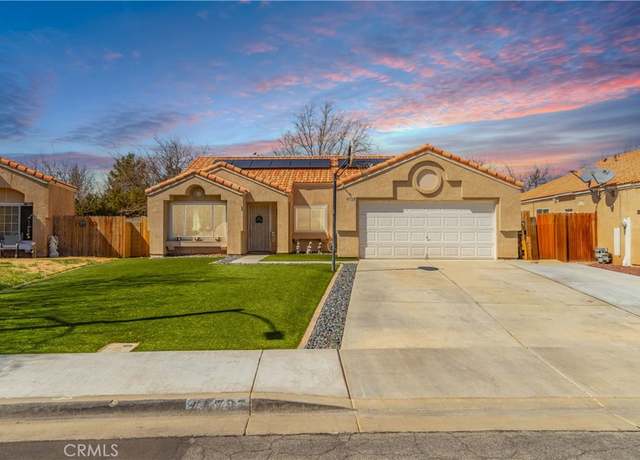 Property at 45723 Berkshire St, Lancaster, CA 93534, 4 beds, 2 baths