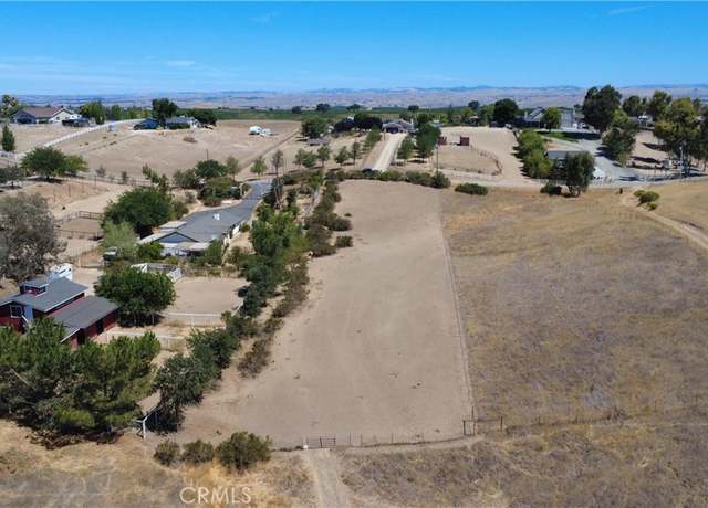Property at 5040 White Tail Pl, Paso Robles, CA 93446