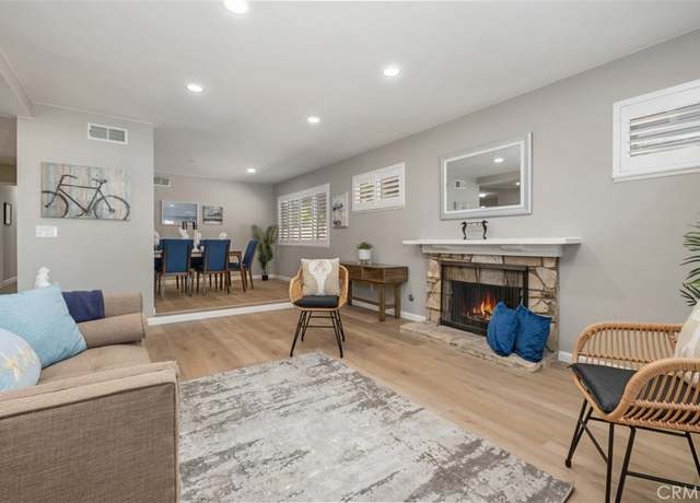 Property at 17351 Wild Rose Ln, Huntington Beach, CA 92649, 3 beds, 2 baths