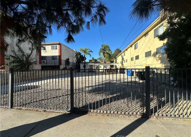 Property at 13219-132191/2 Vanowen St, North Hollywood, CA 91605, 6 beds, 4 baths