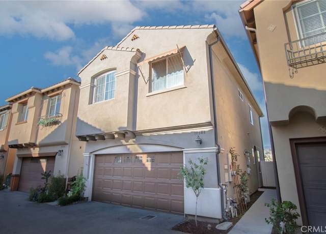 Property at 10348 Diamond Way, Pacoima, CA 91331, 4 beds, 2.5 baths