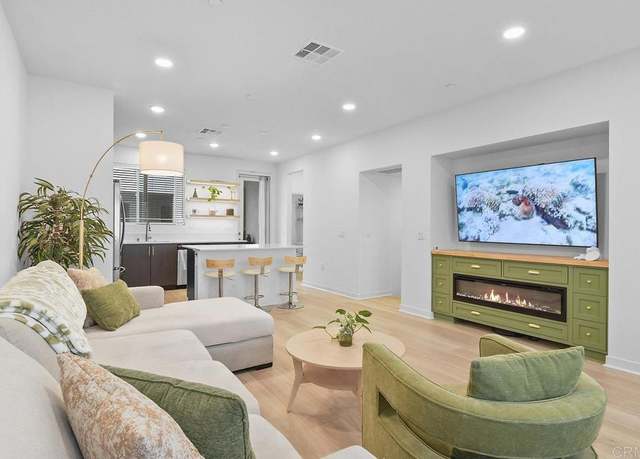 Property at 5480 Shorefront Dr #166, San Diego, CA 92154, 3 beds, 2.5 baths
