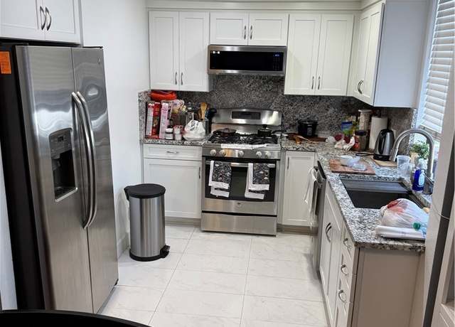 Property at 21720 Hart St #9, Canoga Park, CA 91303, 2 beds, 2 baths